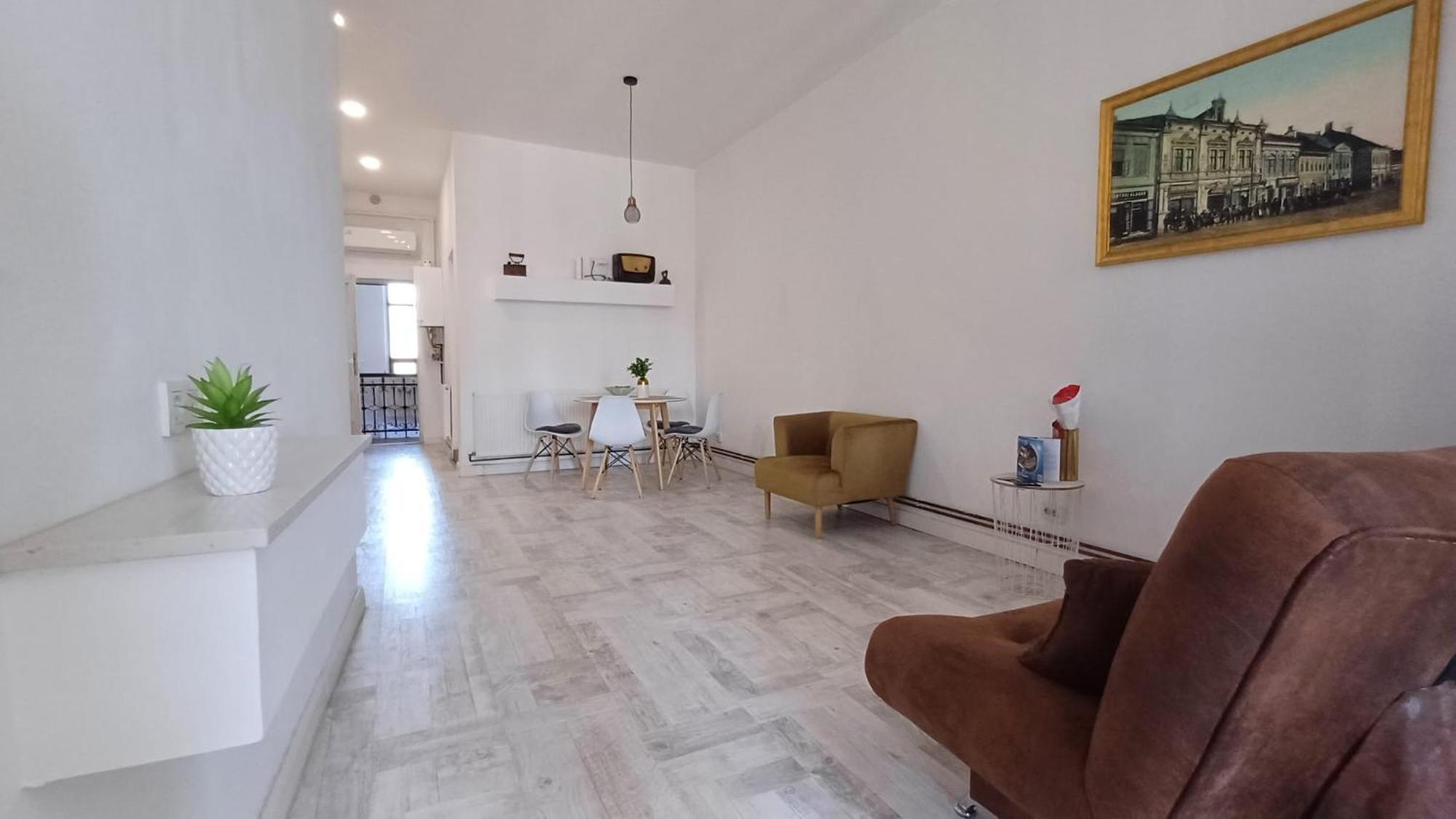 Appartement Apartament Stefan à Turda Extérieur photo
